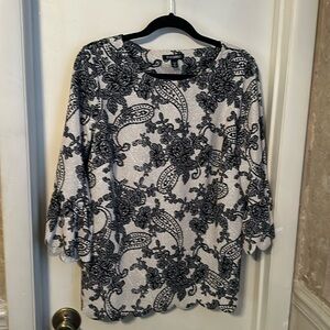 Roz & Ali Printed Top Size 1X NWOT